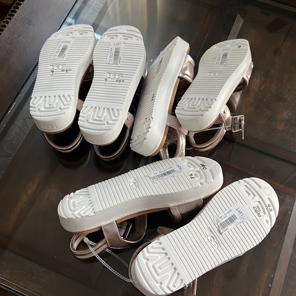 UGG® Zayne Metallic Leather Platform Sandals. - Picture 9 of 10